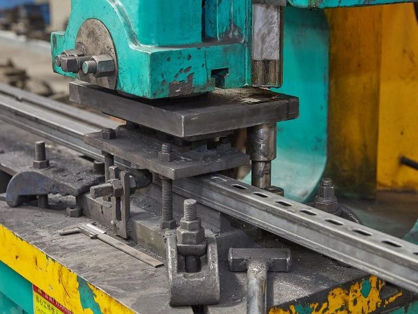 Zn-Al-Mg steel ground mounting structure 3