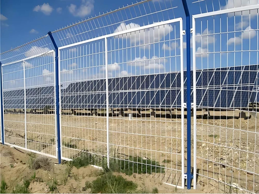 Stainelss Solar Fence