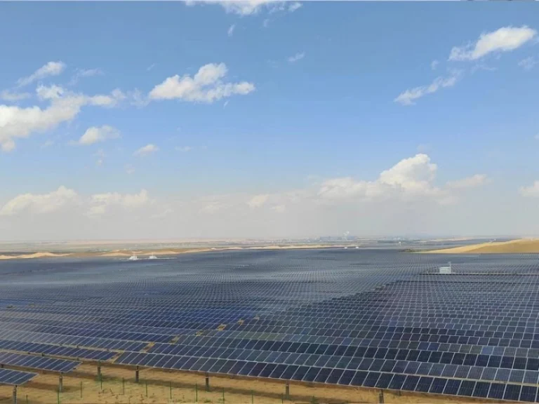 1P vs 2P Solar Trackers Structural, Installation and O&M Differences