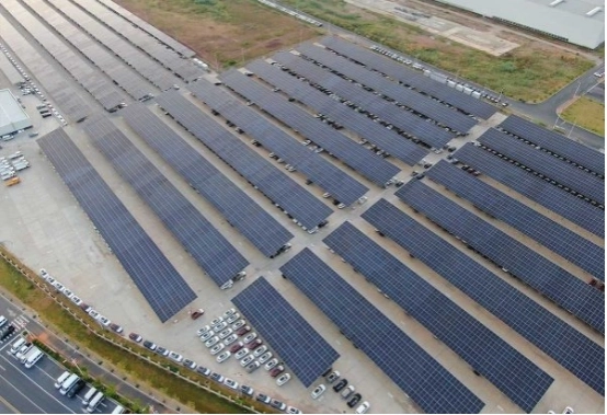 Solar Carport Layout for Fleet Depots Design Priorities for High-Utilization Sites